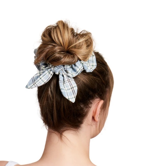 💞HP💞Scrunchie bow MEADOW PLAID - Picture 2 of 2